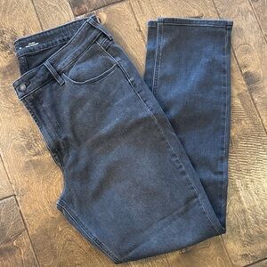 Old Navy Women’s Black Wash Denim Jeans Size 12 High Rise Straight